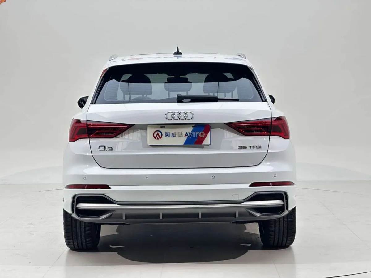 Audi Q3 2022 года, снимок 3