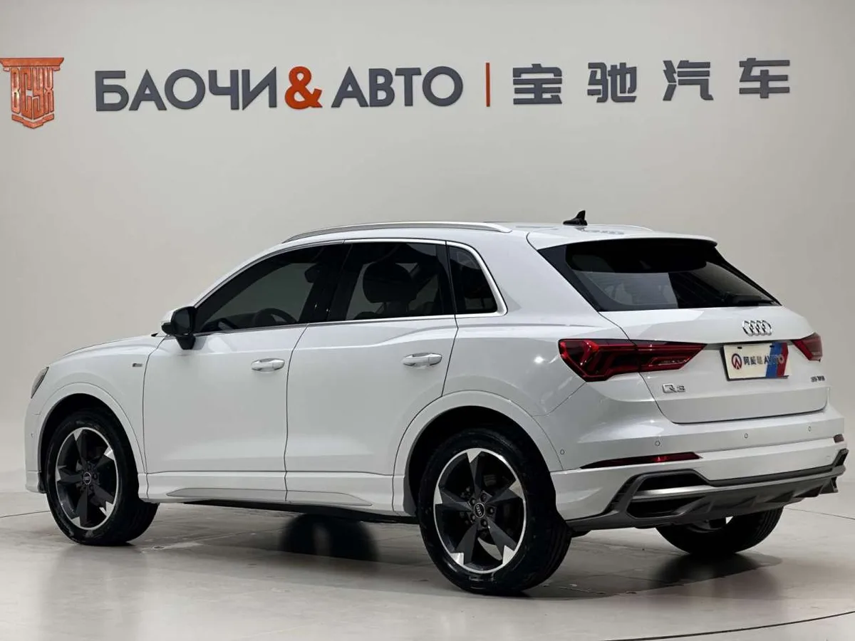 Audi Q3 2022 года, снимок 5
