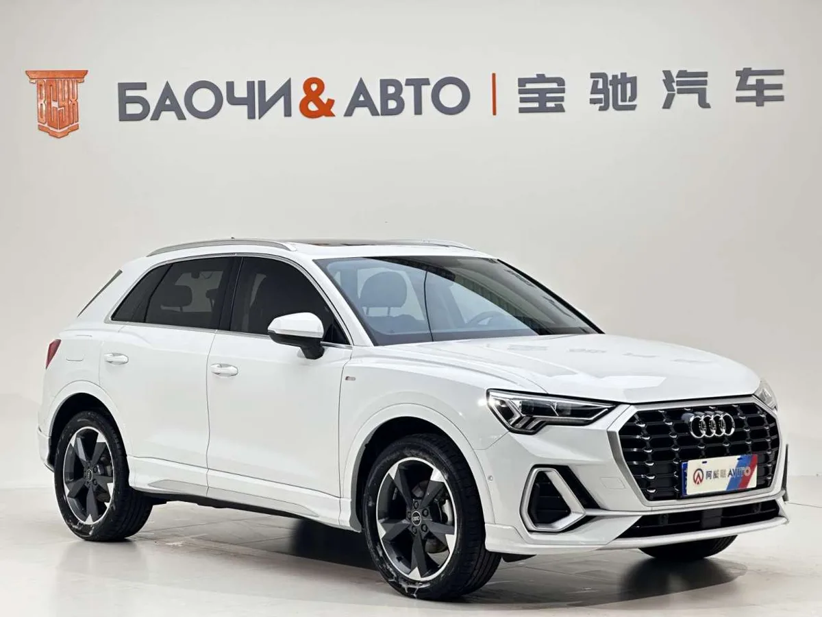 Audi Q3 2022 года, снимок 6