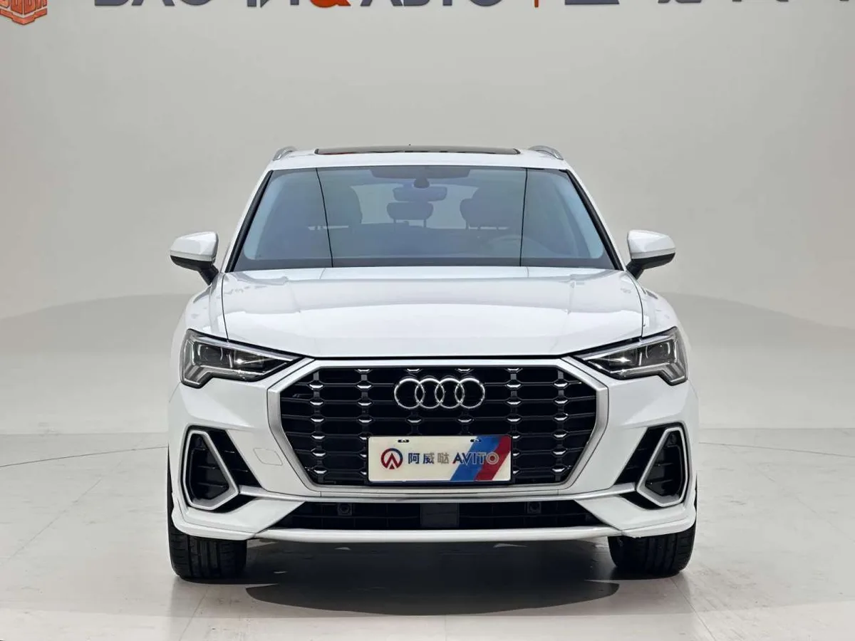 Audi Q3 2022 года, снимок 7