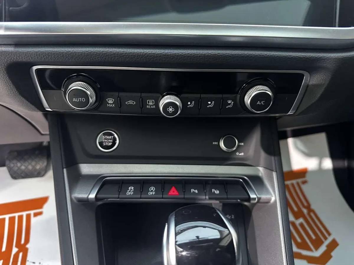 Audi Q3 2022 года, снимок 11