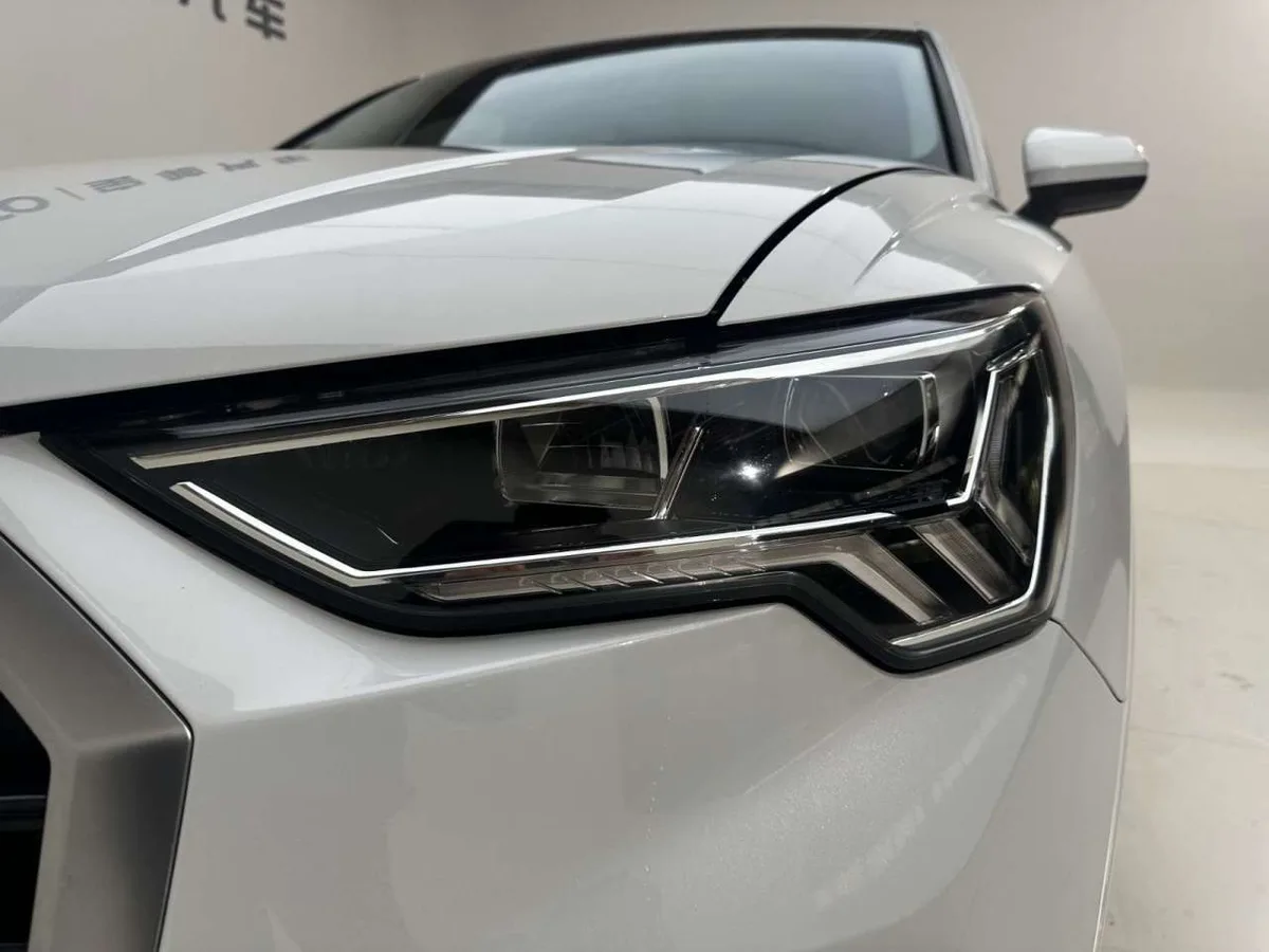 Audi Q3 2022 года, снимок 15
