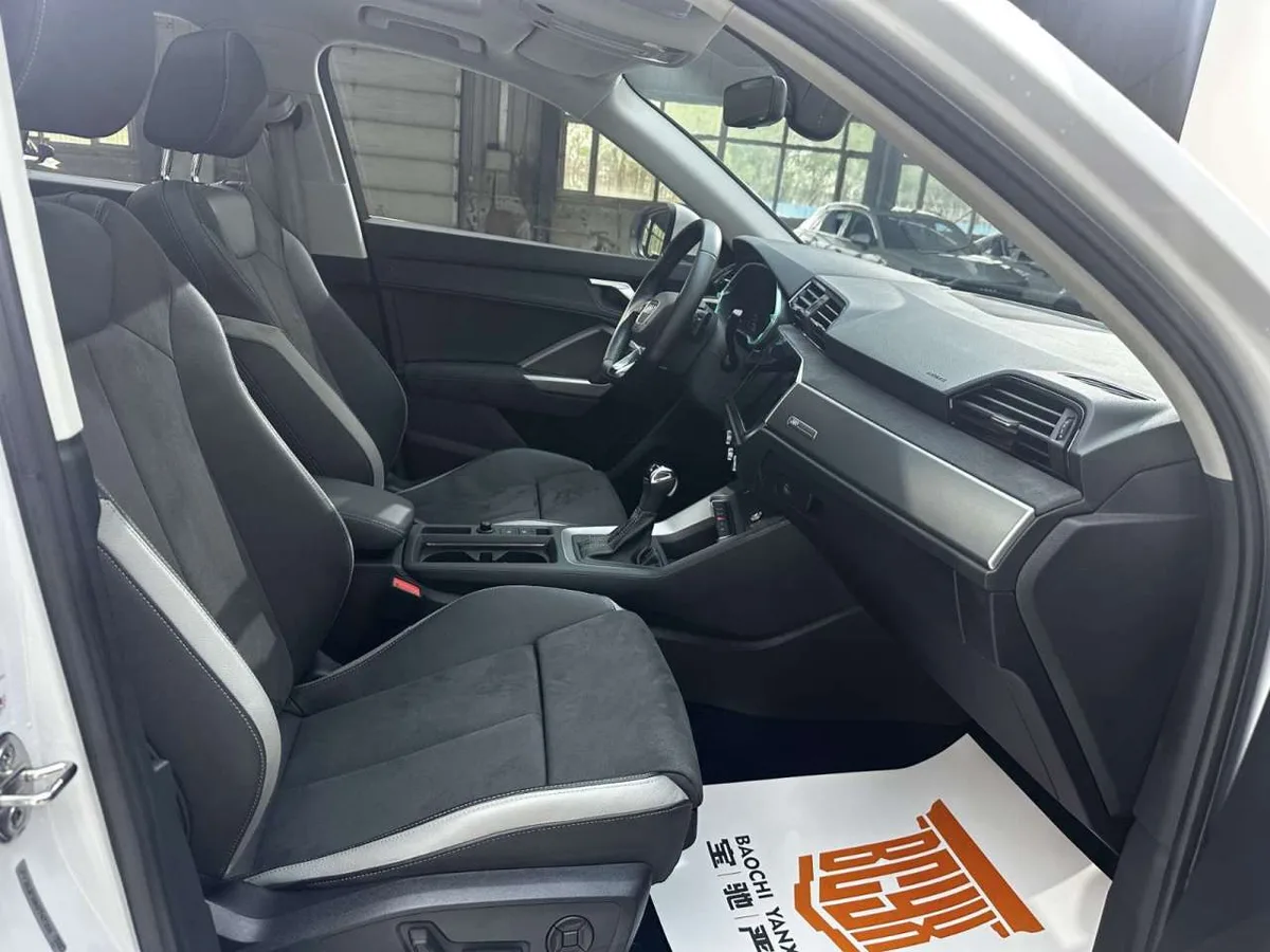 Audi Q3 2022 года, снимок 16