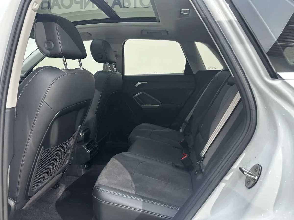 Audi Q3 2022 года, снимок 19