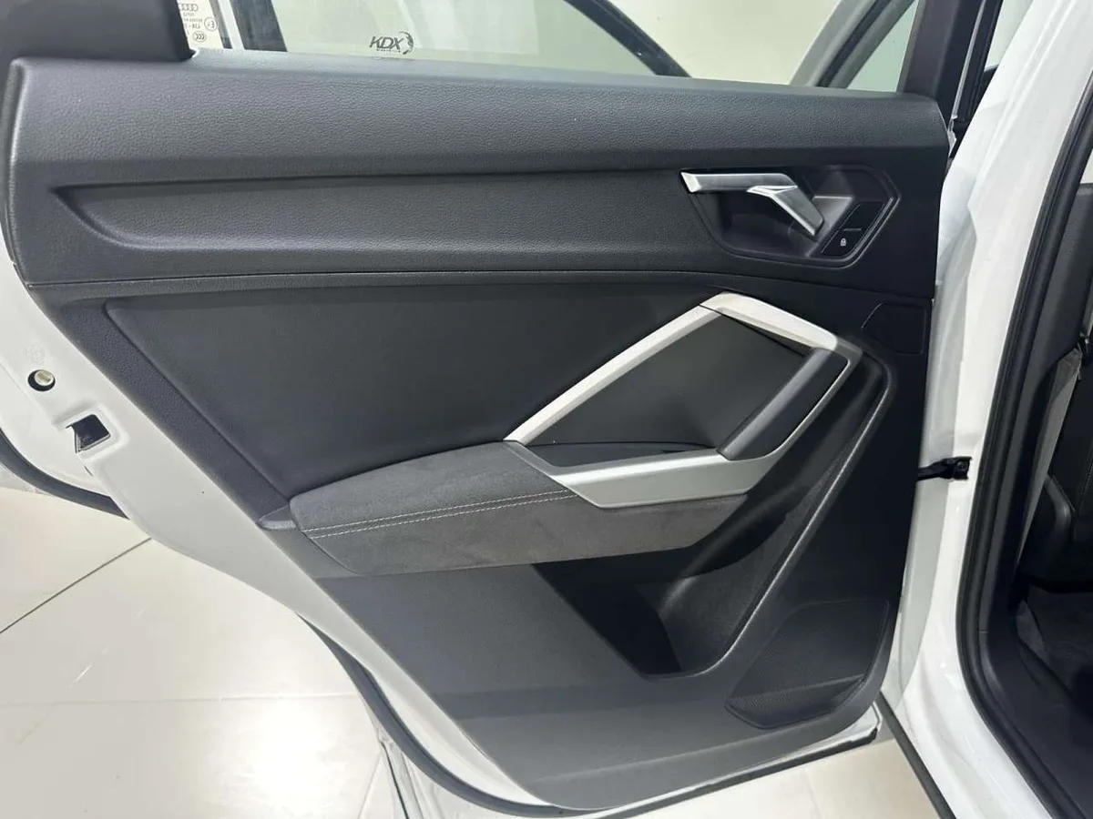 Audi Q3 2022 года, снимок 24