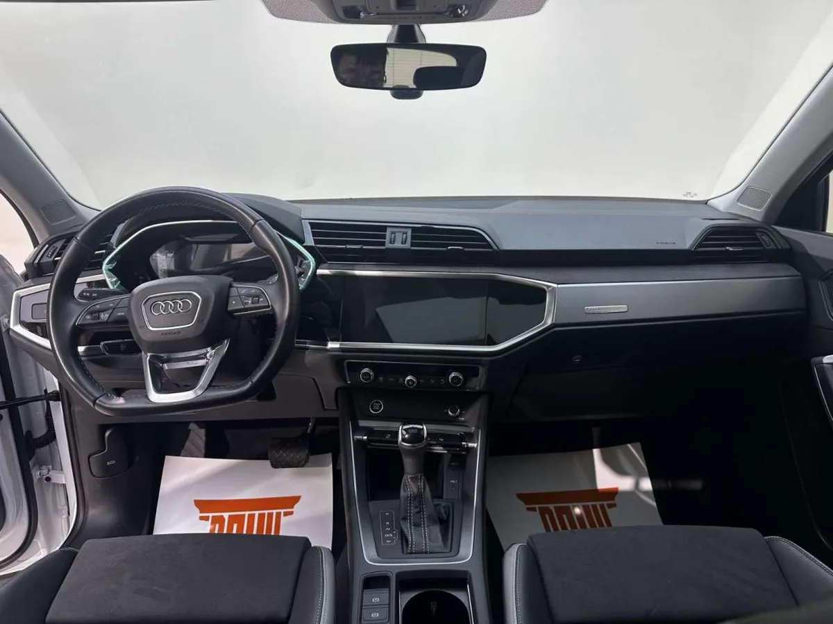 Audi Q3 2022 года, снимок 25
