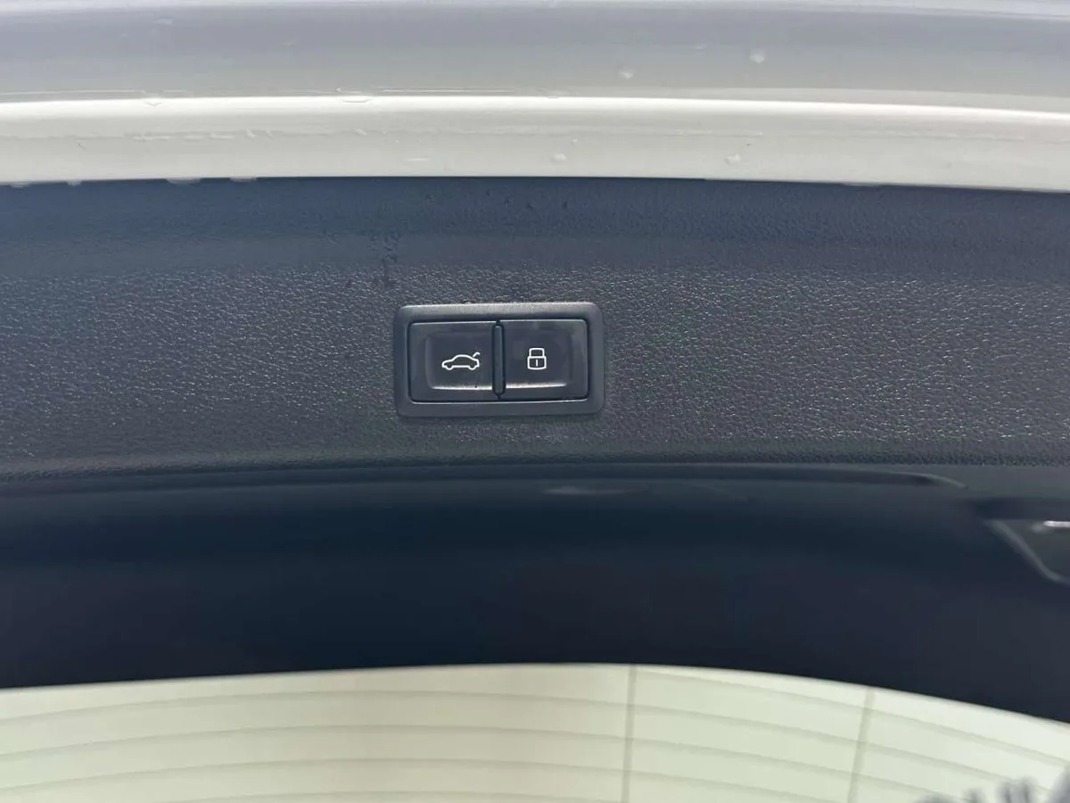 Audi Q3 2022 года, снимок 27