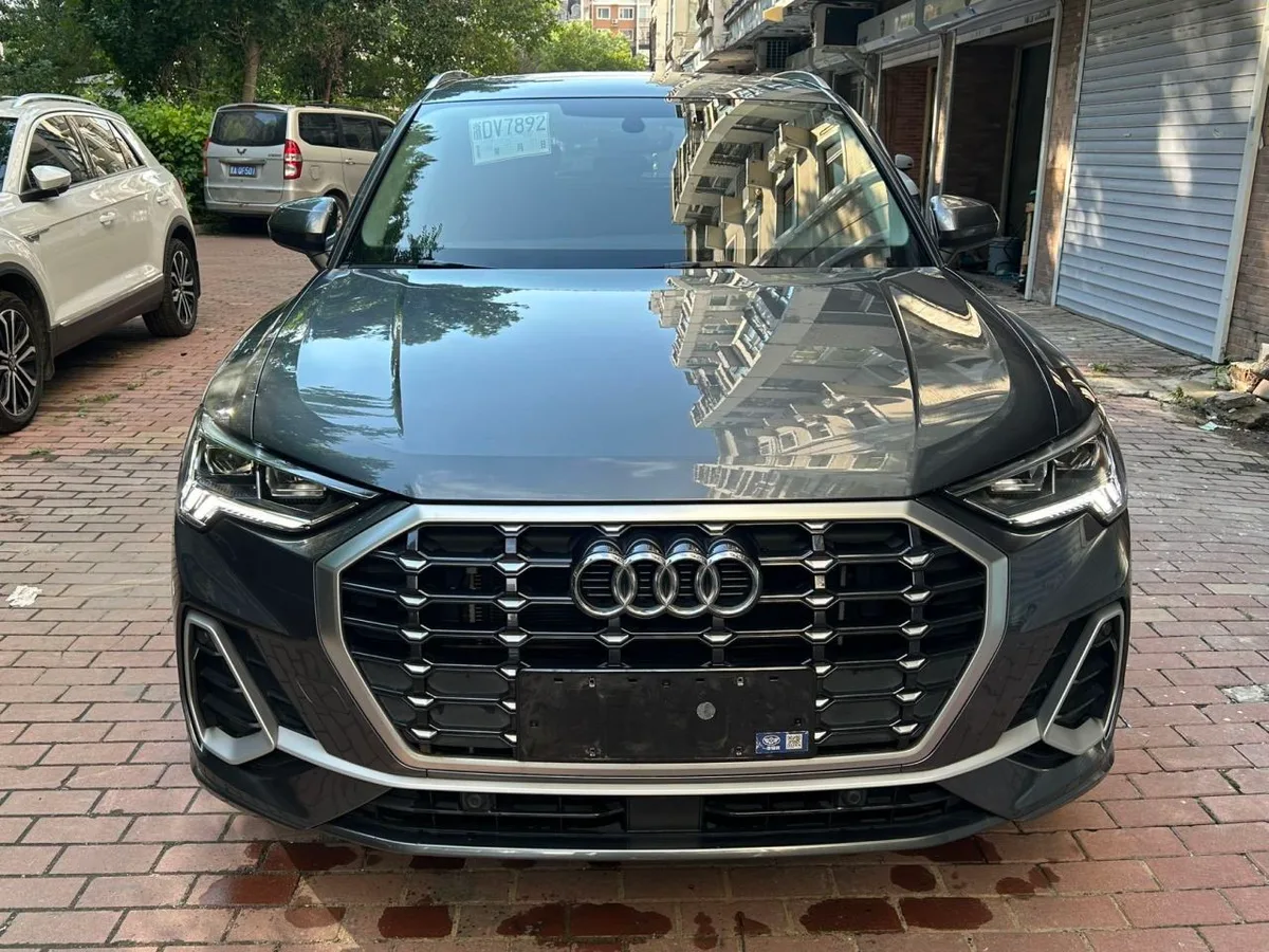 Audi Q3 2023 года, снимок 2
