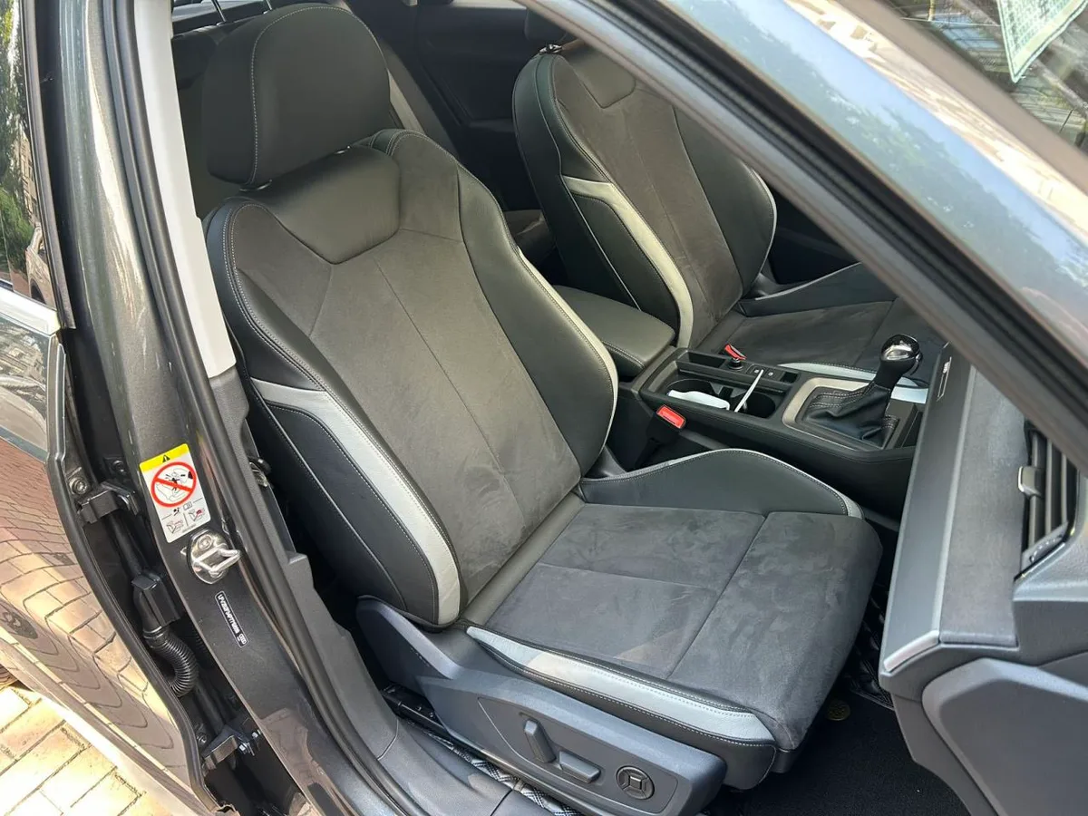 Audi Q3 2023 года, снимок 15