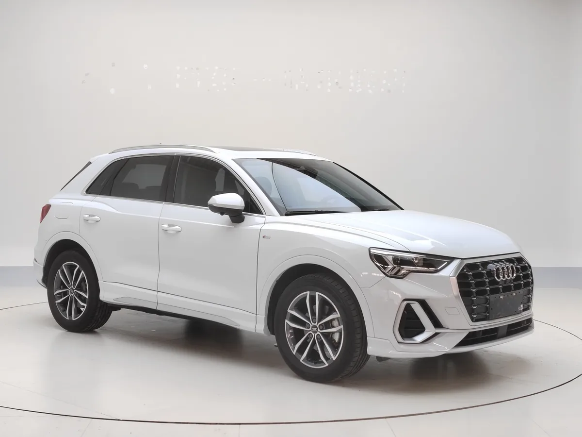 Audi Q3 2023 года, снимок 3
