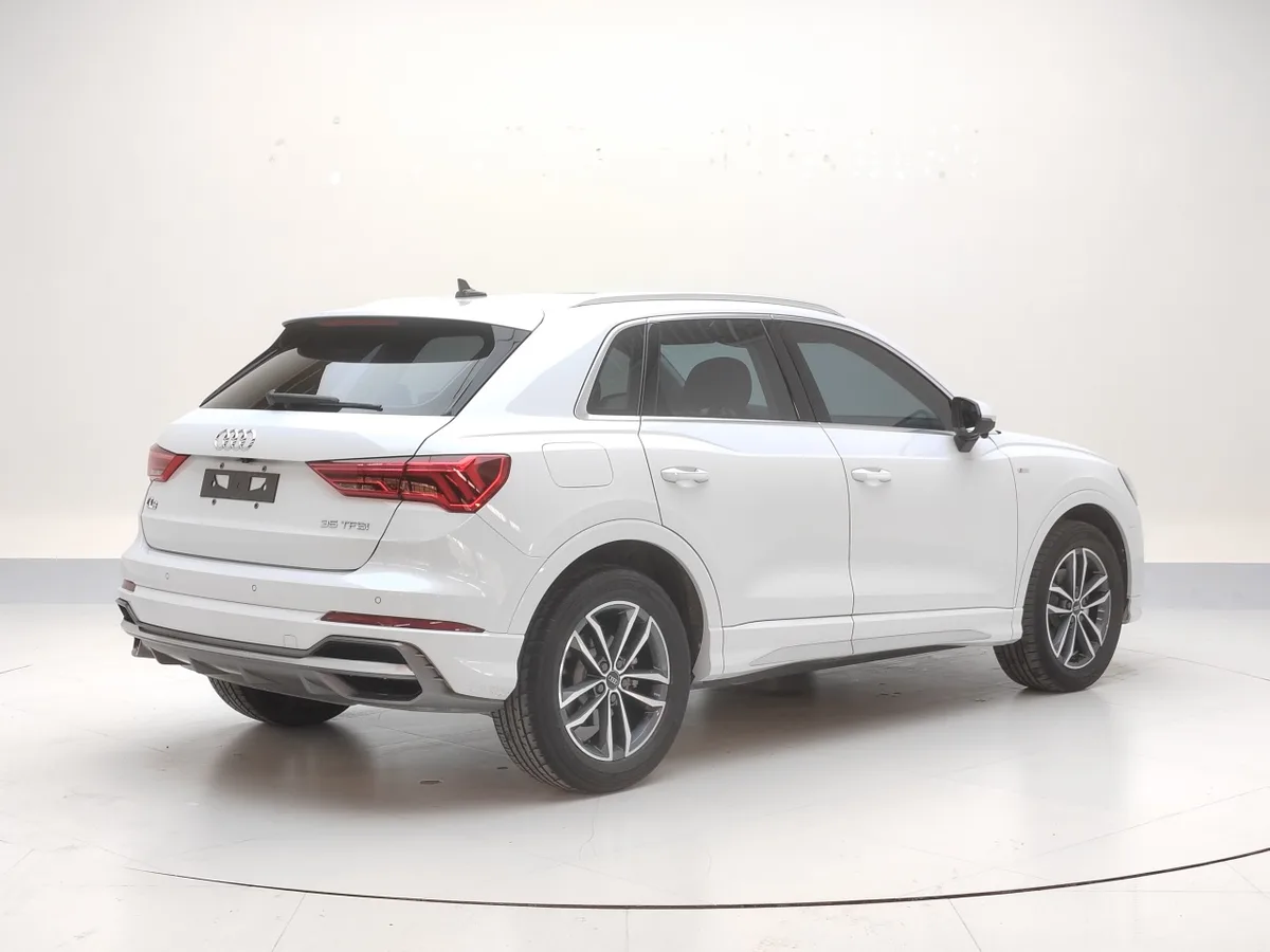 Audi Q3 2023 года, снимок 5