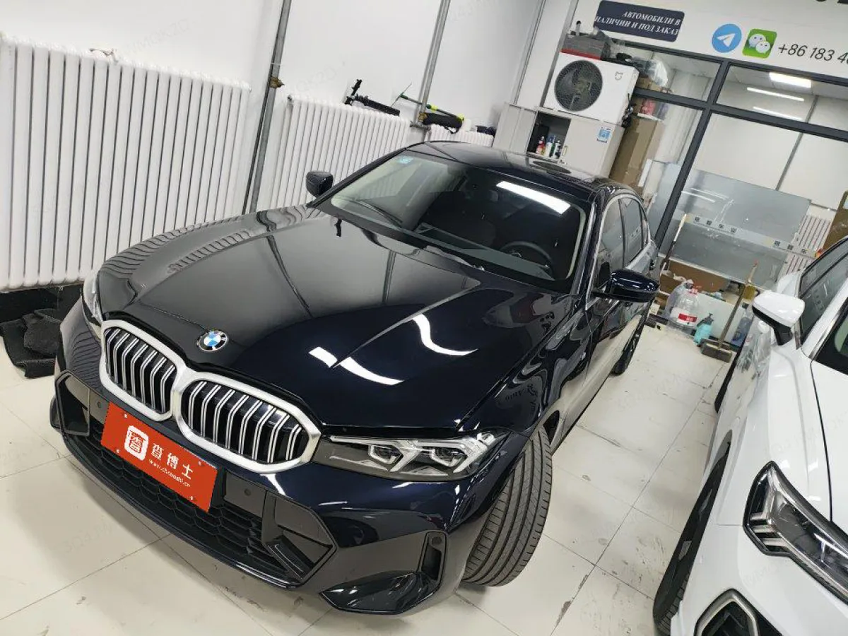 BMW 3 серии 2023 года, снимок 2