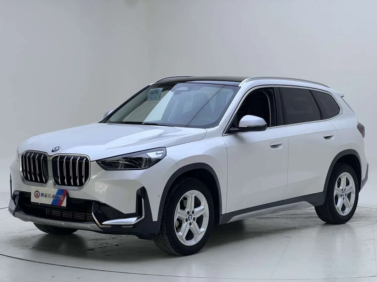 BMW X1 2023 года