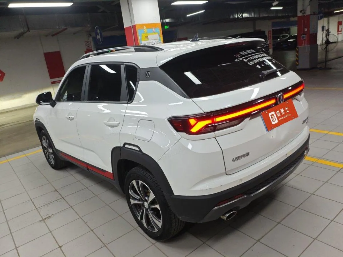 Changan CS35 Plus 2022 года, снимок 3