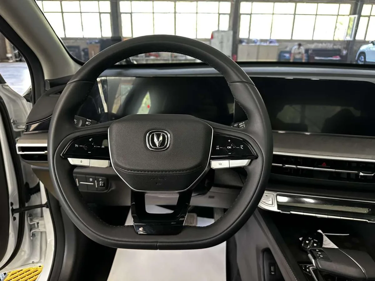 Changan Eado 2022 года, снимок 7