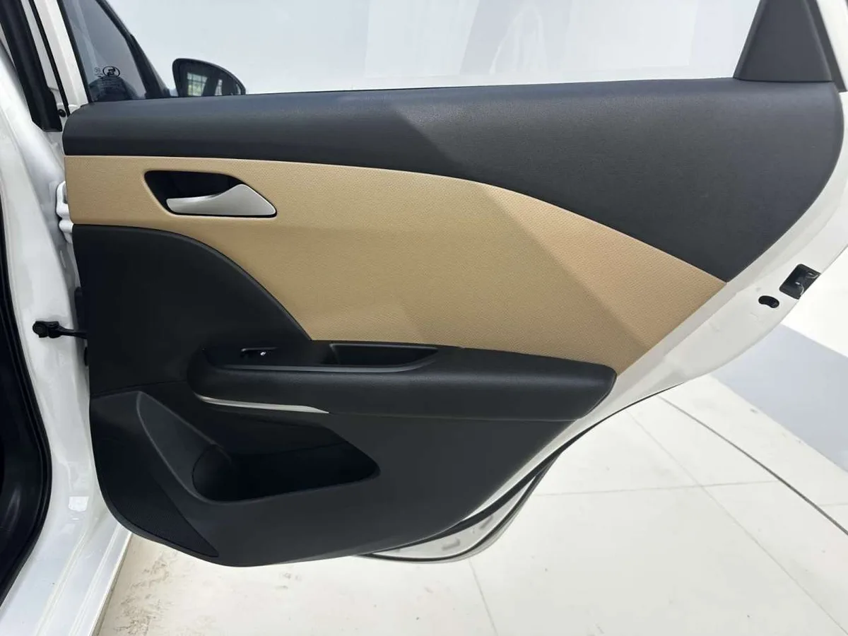 Chevrolet Monza 2022 года, снимок 13
