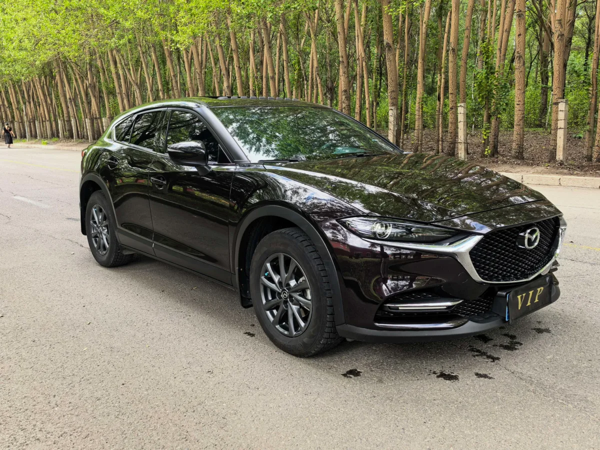 Mazda CX-4 2023 года, снимок 3