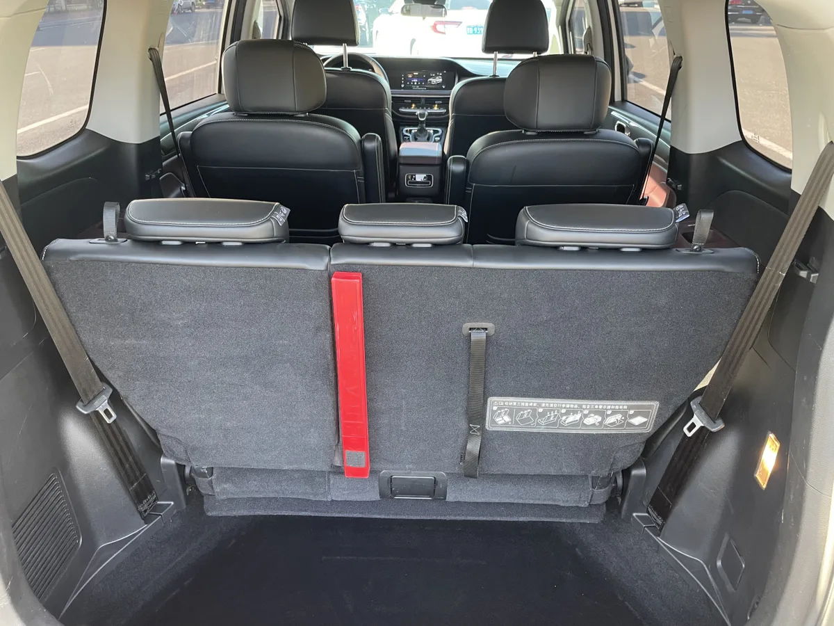 GAC Trumpchi M6 2022 года, снимок 12