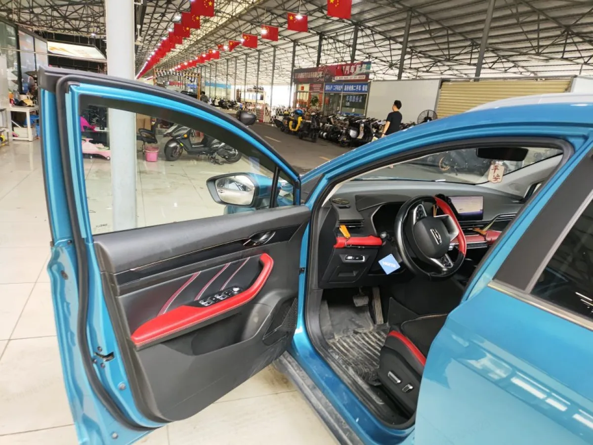 Geely Emgrand S 2022 года, снимок 5