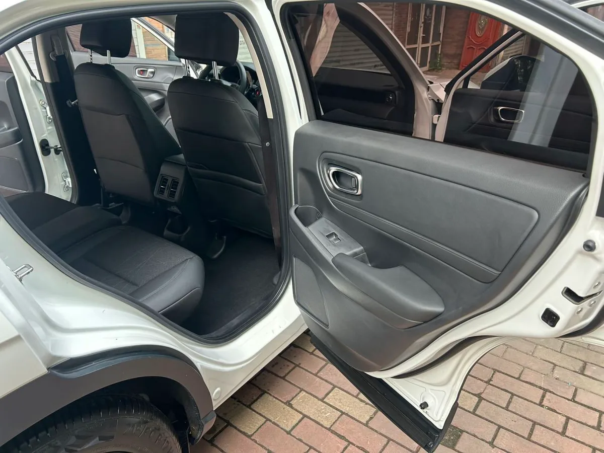 Honda Vezel 2023 года, снимок 18