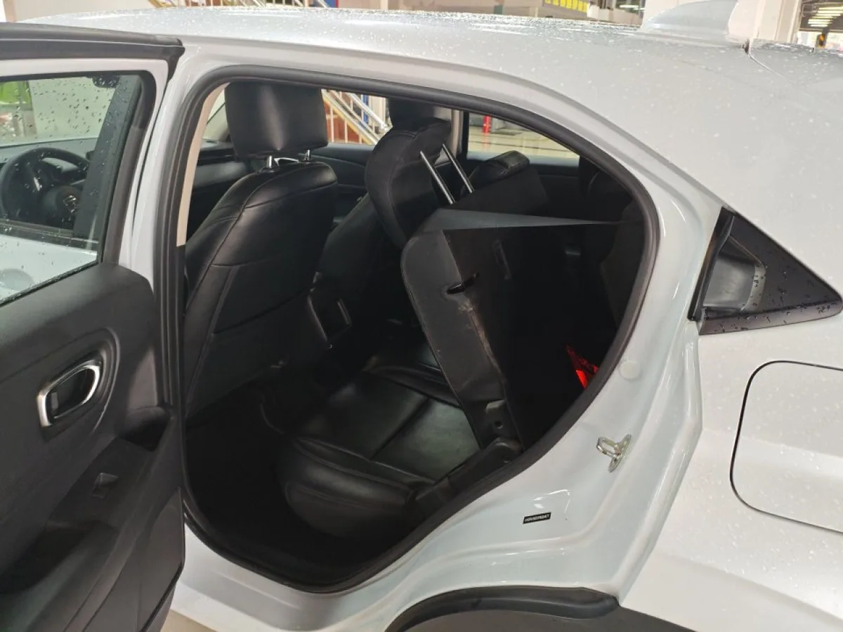 Honda Vezel 2023 года, снимок 6