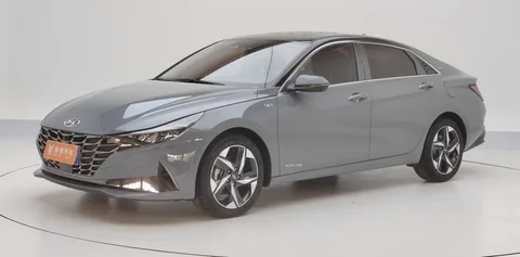 Hyundai Elantra 2020 года
