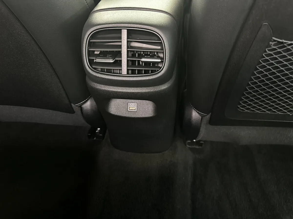 Hyundai Elantra 2020 года, снимок 15