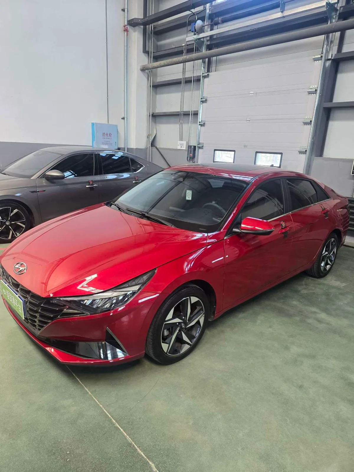 Hyundai Elantra 2021 года, снимок 2