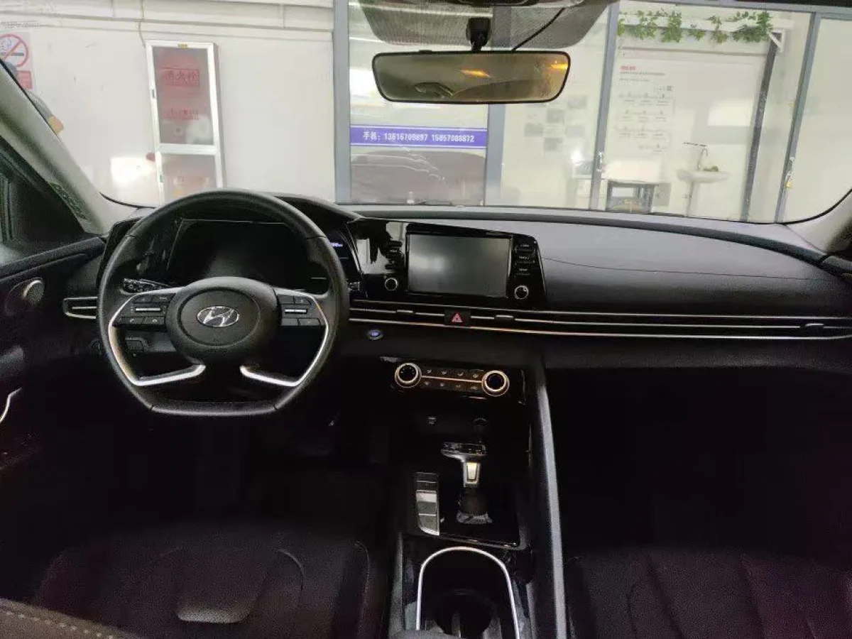 Hyundai Elantra 2022 года, снимок 7