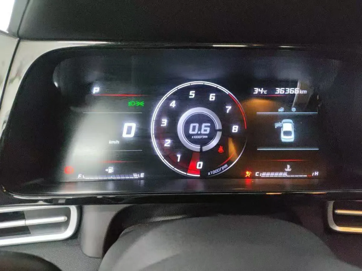 Hyundai Elantra 2022 года, снимок 8