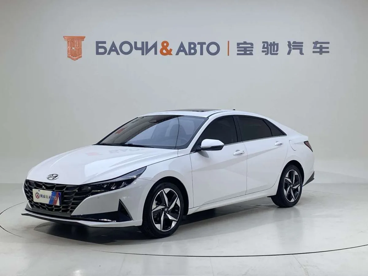 Hyundai Elantra 2023 года, снимок 8