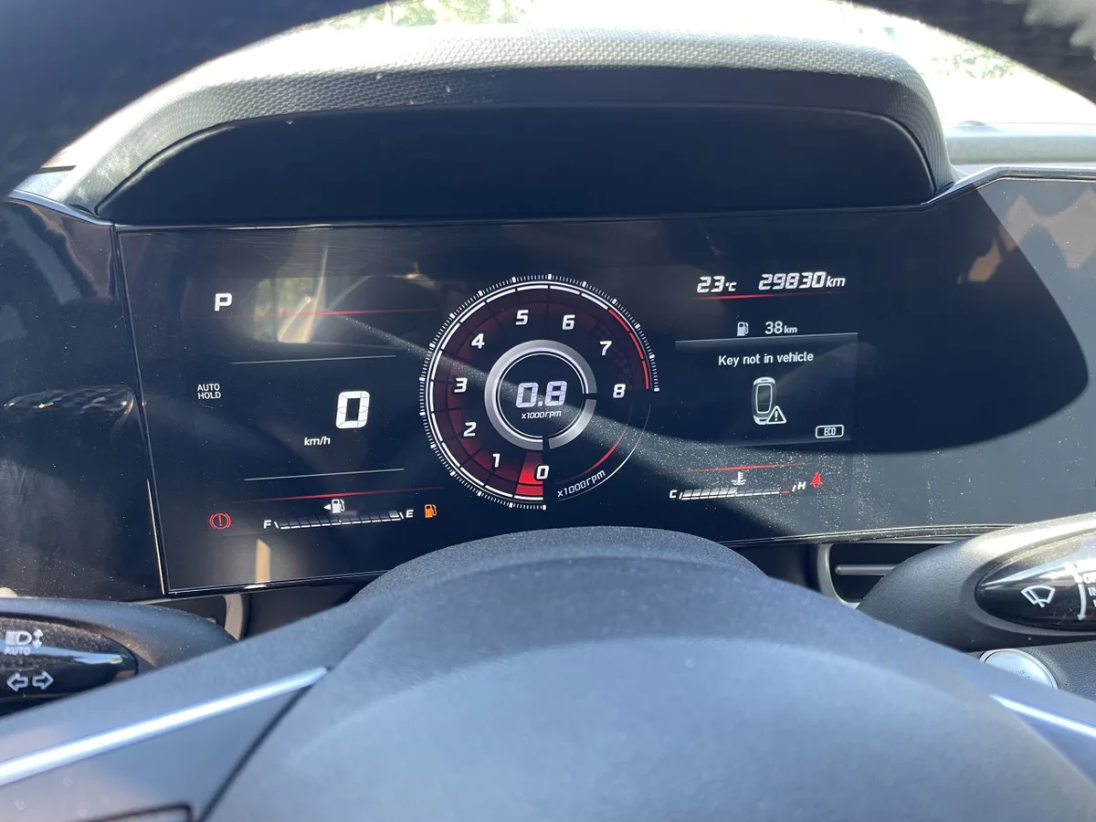 Hyundai Elantra 2023 года, снимок 6