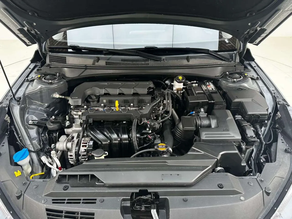 Hyundai Elantra 2023 года, снимок 20