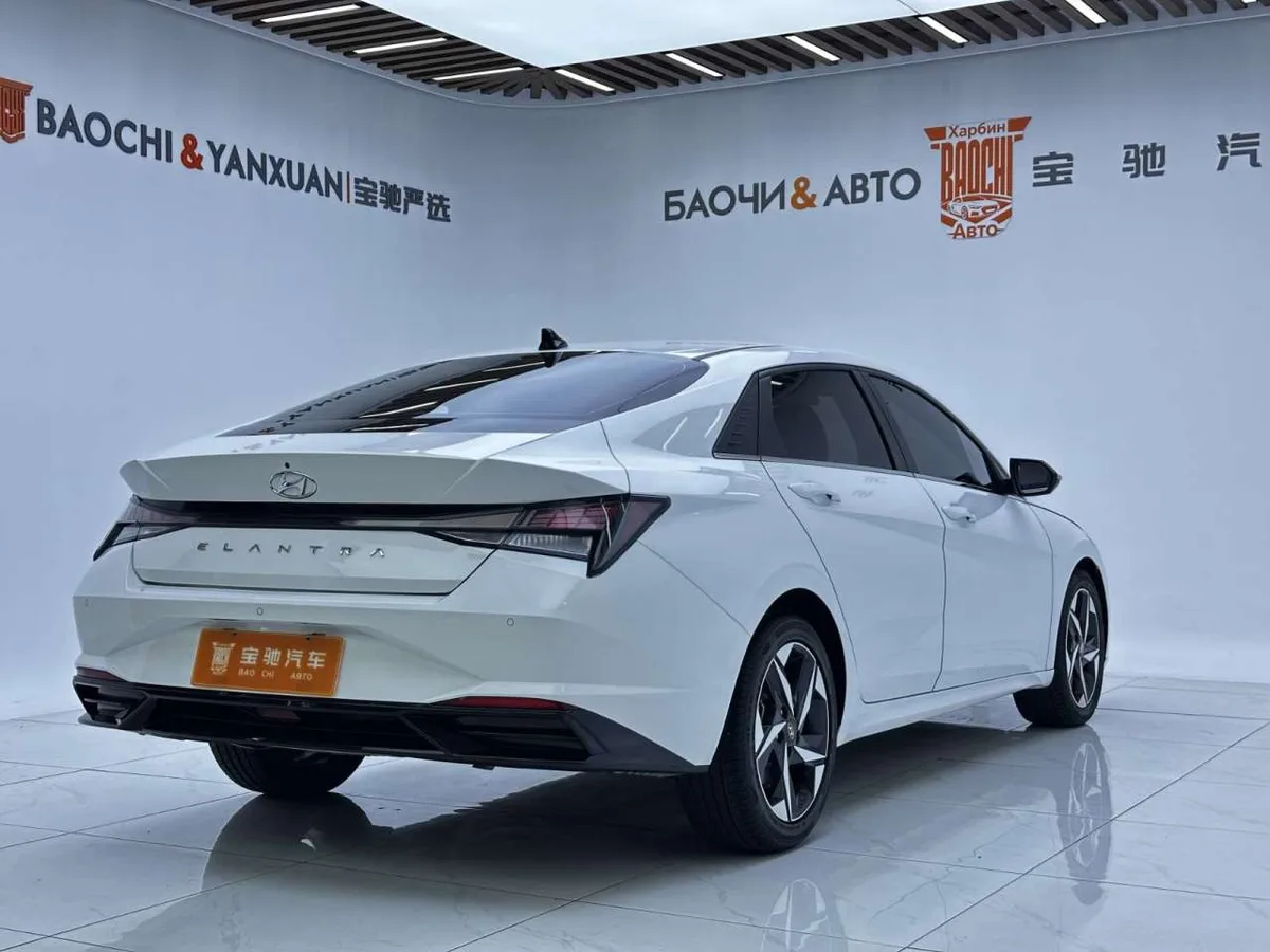 Hyundai Elantra 2023 года, снимок 5