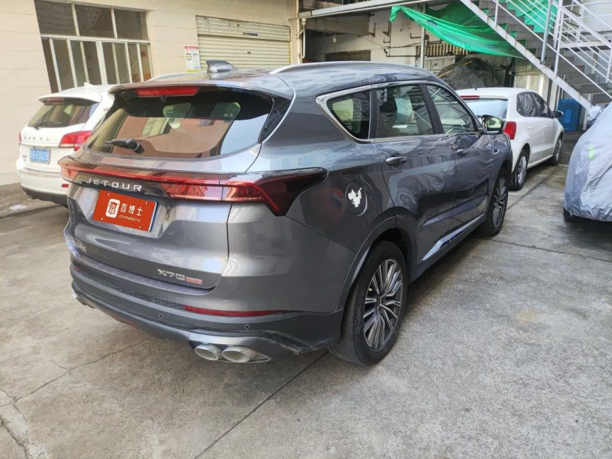 Jetour X70 Plus 2022 года, снимок 3