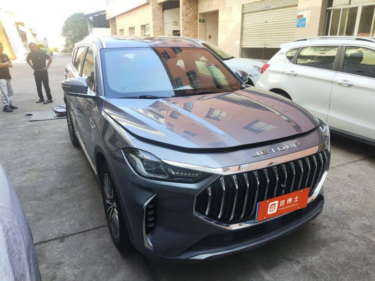 Jetour X70 Plus 2022 года, снимок 6