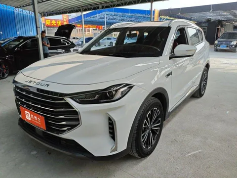 Jetour X70 Plus 2022 года