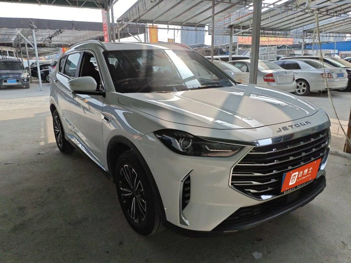 Jetour X70 Plus 2022 года, снимок 3