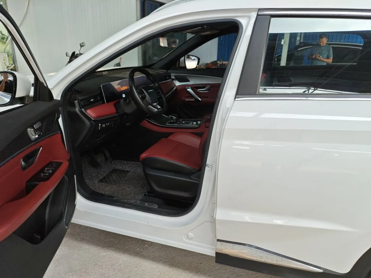 Jetour X70 Plus 2022 года, снимок 5