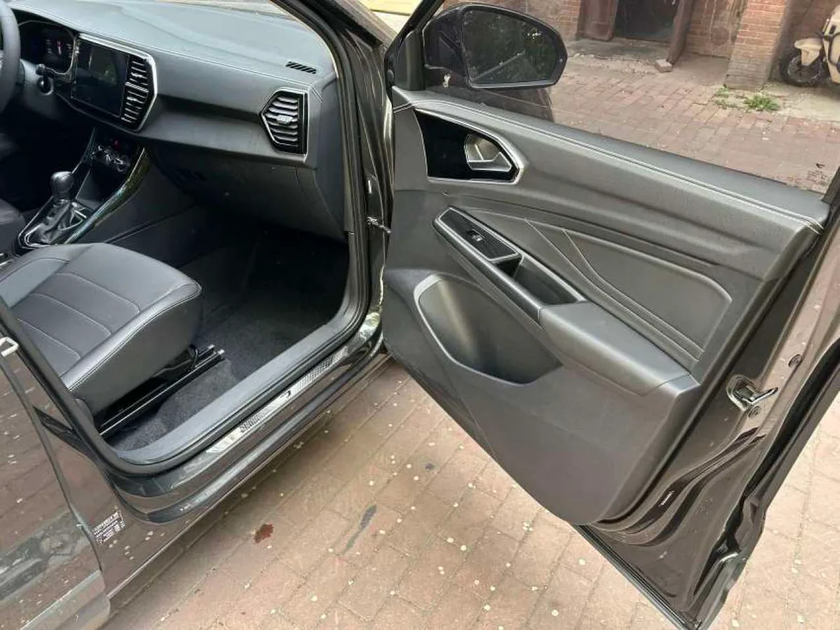 Jetta VS7 2022 года, снимок 4