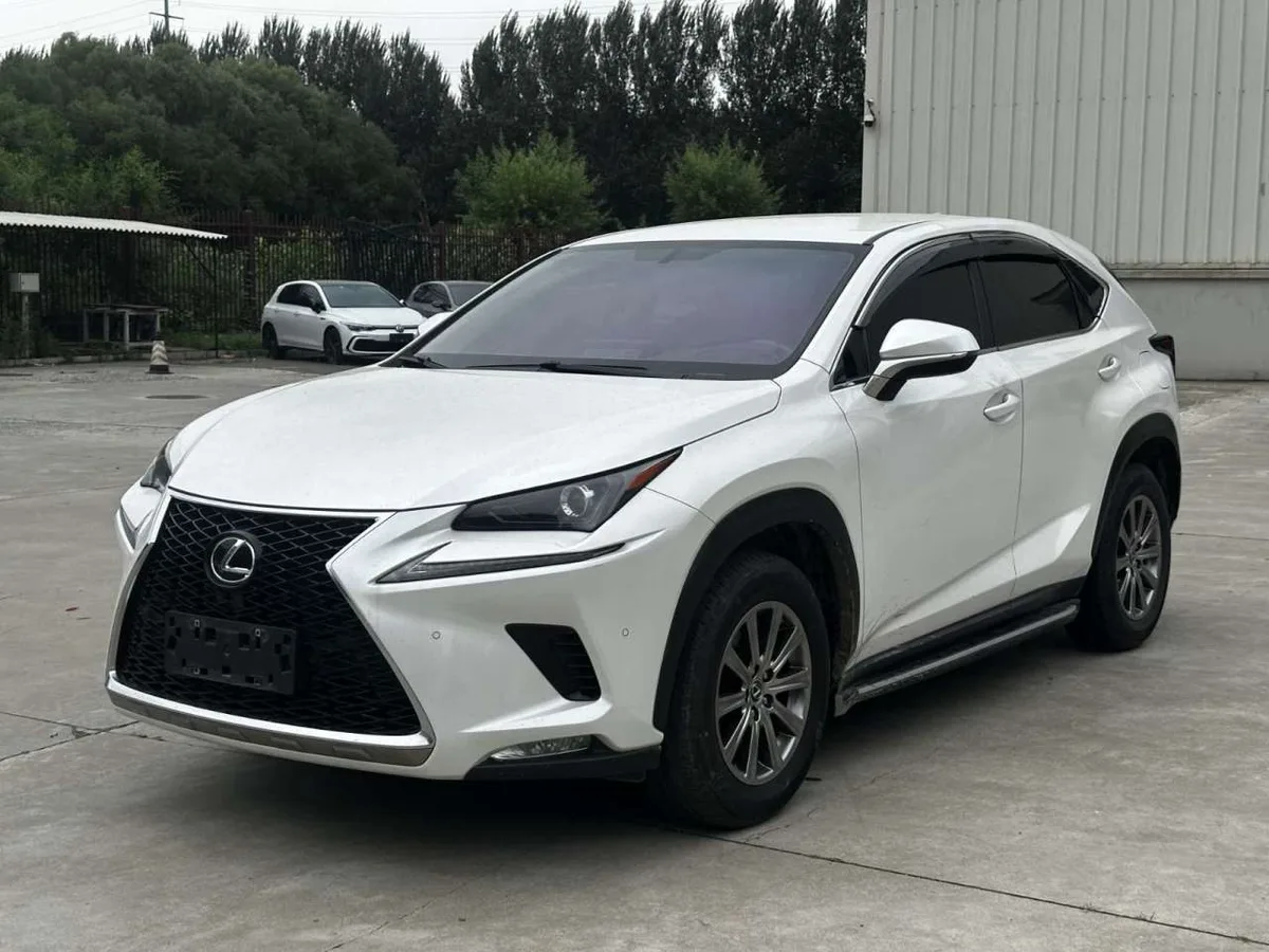 Lexus NX 2021 года