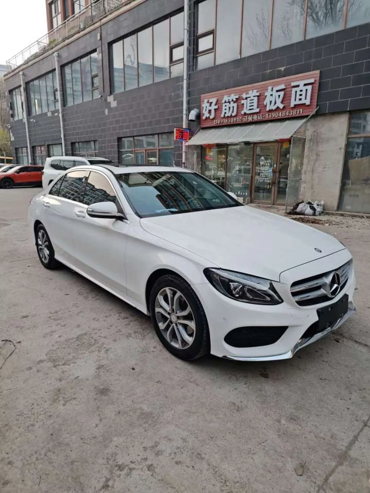 Mercedes-Benz C-класс 2016 года, снимок 4