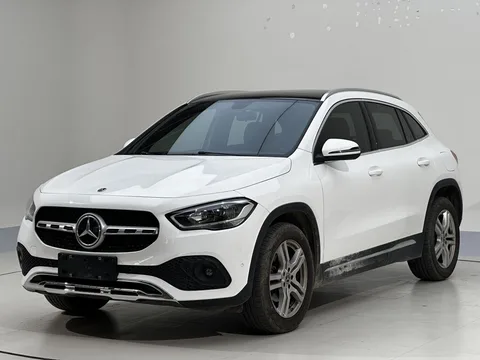 Mercedes-Benz GLA 2021 года