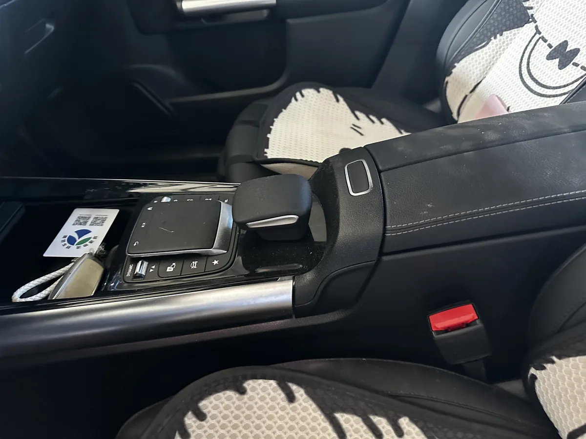 Mercedes-Benz GLA 2021 года, снимок 9