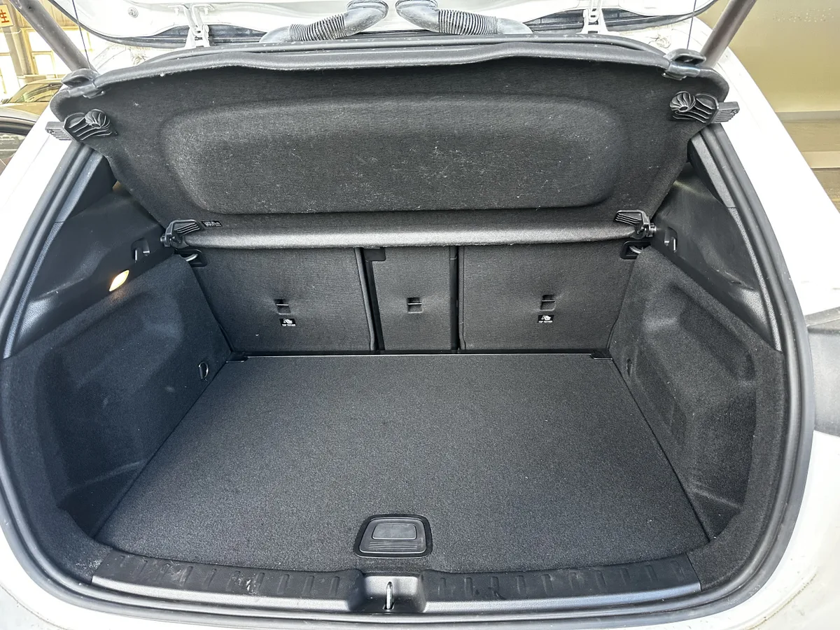 Mercedes-Benz GLA 2021 года, снимок 18