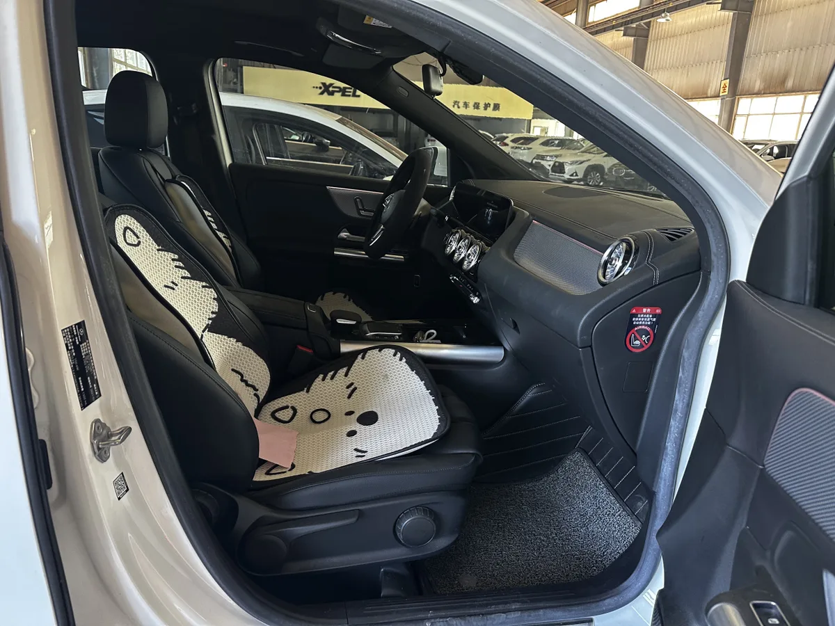 Mercedes-Benz GLA 2021 года, снимок 22