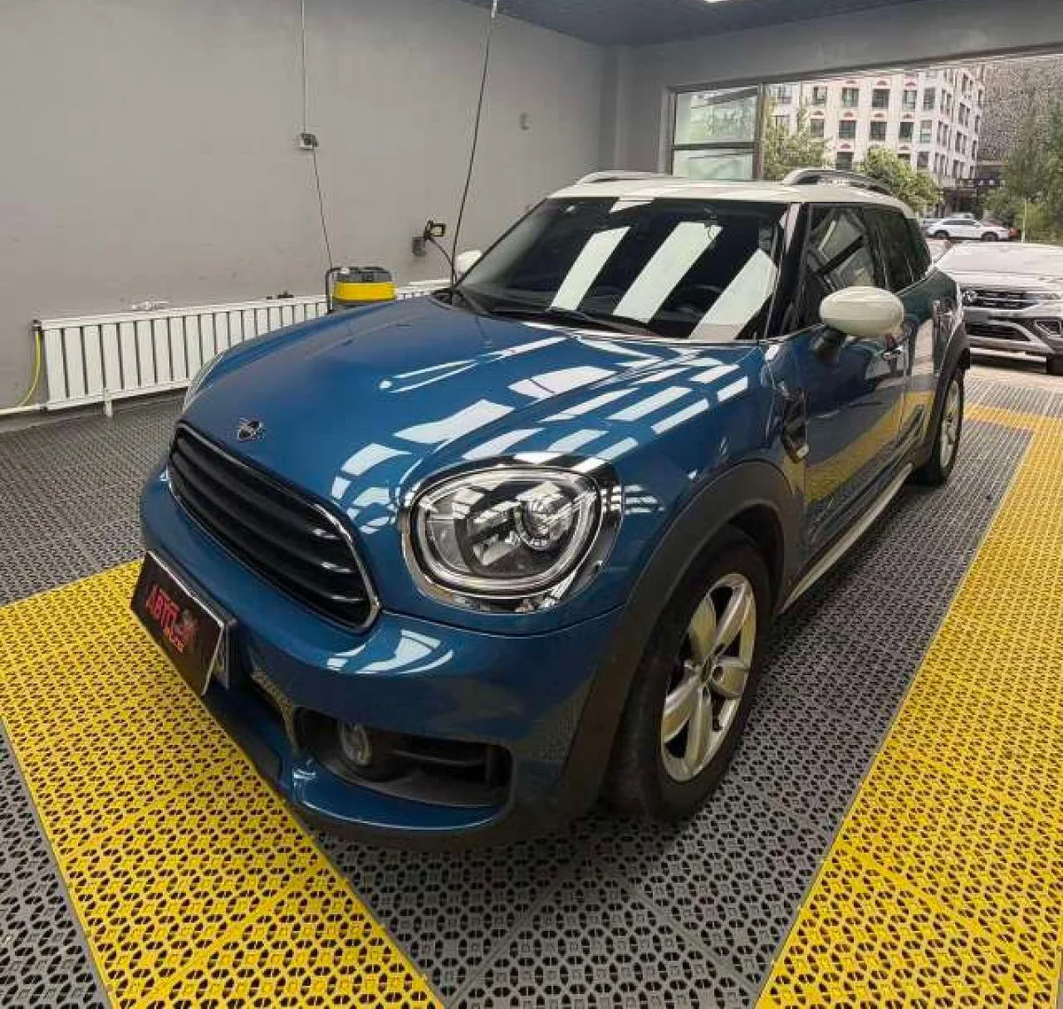 MINI MINI COUNTRYMAN 2019 года