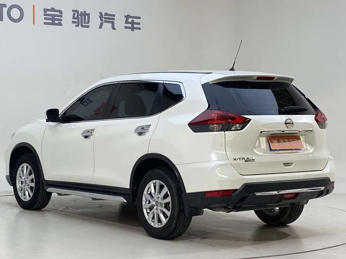Nissan X-Trail 2023 года, снимок 8