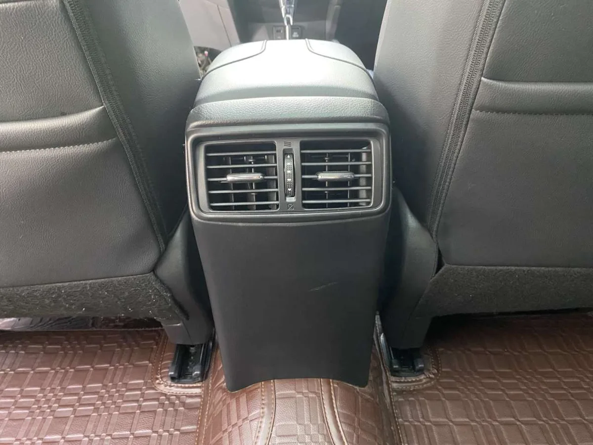 Nissan X-Trail 2023 года, снимок 19