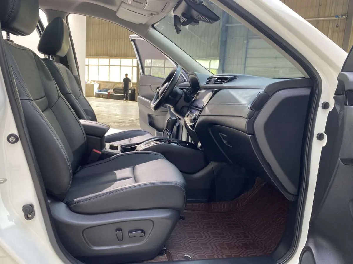 Nissan X-Trail 2023 года, снимок 25